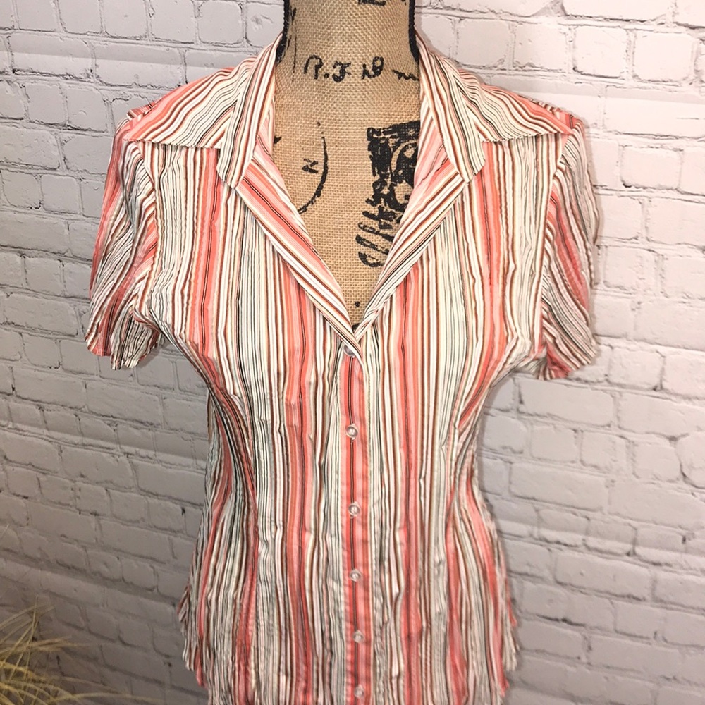 Laura Ladies Tops - Picture 2 of 5